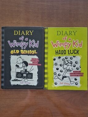Diary of a Wimpy Kid Hardcover Bundle - Black and Lime Green